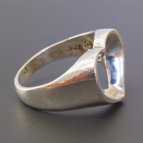 Vintage TAXCO Sterling Open-Heart Signet Ring — Size ~7.25 - Picture 4 of 12